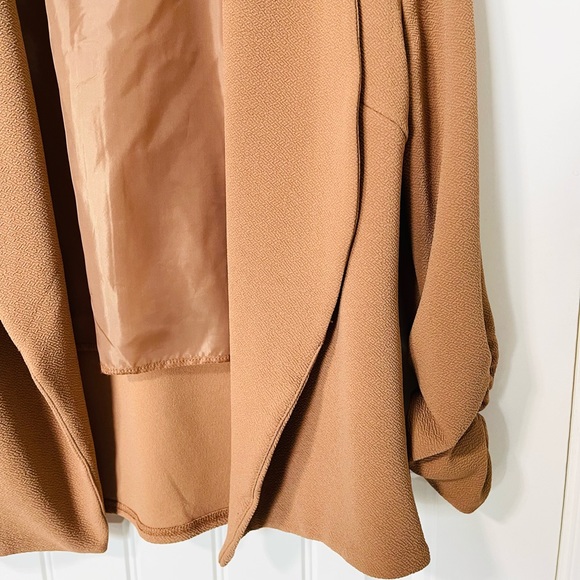 LIKE NEW Lock and Love Women 3/4 Sleeve Blazer. - Picture 5 of 9